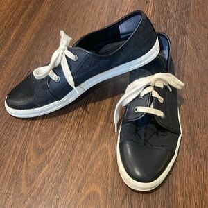 3/$15 Calvin Klein shoes